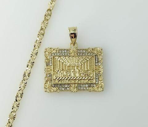 Gold plated star chain necklace with The Last Supper design pendant.

Gold plated chain necklace featuring The Last Supp
