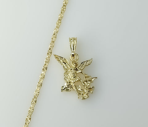 Gold plated chain necklace with small star charms and Saint Michael pendant.

Gold plated chain necklace featuring delic