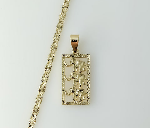 Gold plated star chain necklace features an elephant pendant in delicate design.

A gold plated chain necklace with an e