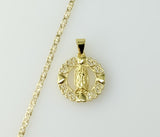 Gold plated small star-shaped Virgin Mary pendant chain necklace.

Gold plated chain necklace featuring a small Virgin M