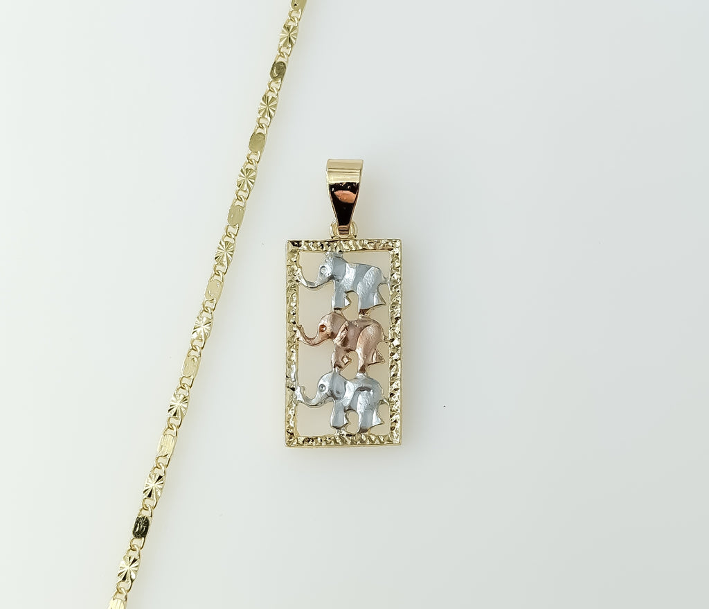 Gold plated tri-color elephant 2mm star chain necklace on delicate links.
Gold plated starfish pattern chain necklace wi