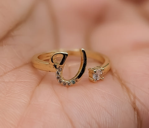 Plated Adjustable Initial Letter "U" Ring