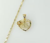 Gold plated star-shaped chain necklace with a delicate heart pendant and clasp.

Gold plated star-shaped chain with a da