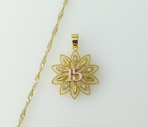 Dainty multicolor 14K gold plated twist chain necklace with intricate quince design.