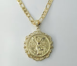 Large 14K gold plated diamond cut figaro chain necklace with double sided detail.