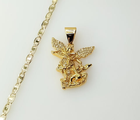 Gold Plated Small Mariner Anchor Chain Necklace with Saint Michael pendant.

Gold Plated Archangel Saint Michael 3mm Mar