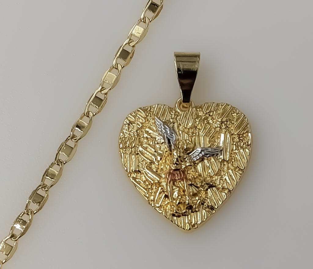 Gold plated flat mariner anchor chain Saint Michael necklace with intricate details.

Gold plated mariner anchor chain S