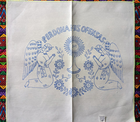 Religious Design Embroidery Cloth (Servilletero)