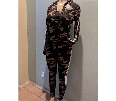 Women Camo Tracksuit Set