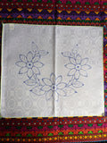 Flower Design Embroidery Printed Cloth (Servilletero Labrado)