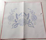 Birds Design Embroidery Cloth (Servilletero)