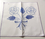 Flower Design Embroidery Cloth (Servilletero)